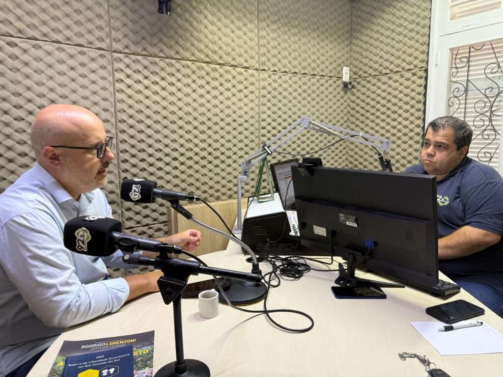 Entrevista à Rádio 92 FM Alto Uruguai
