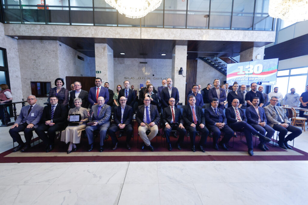 PORTO ALEGRE - RS - BRASIL- 10/12/2025 - Salão Júlio de Castilhos - homenagem aos 130 Anos do Jornal Correio do Povo, por iniciativa do deputado Rodrigo Lorenzoni (PP). Foto: Fernando Gomes / ALRS.