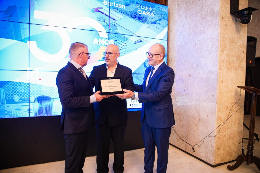 WhatsApp Image 2025-12-11 at 12.19.25